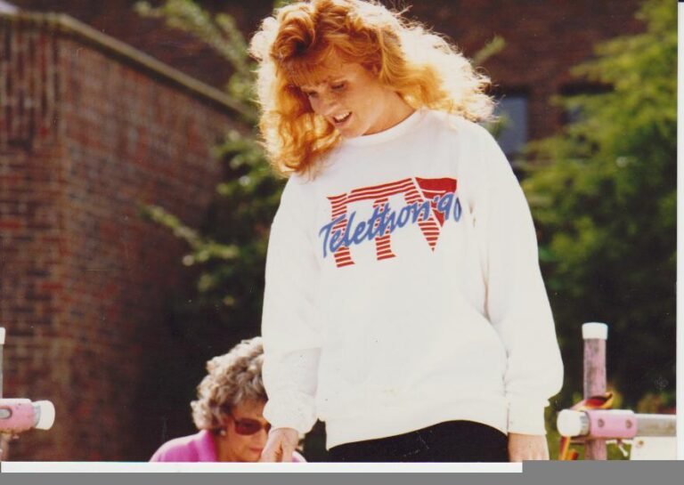 1990 ITV Telethon Fergie demonstrating on a CLA ski-slope